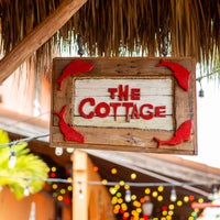 Foto tirada no(a) The Cottage por The Cottage em 7/17/2018