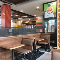 Photo taken at Burger King by Miᴋᴇ B. on 5/6/2021