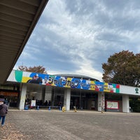 Photo taken at 東京競馬場 東門 by さっとん on 11/13/2022