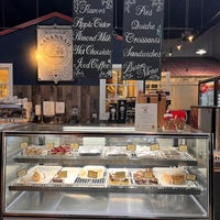 Photo taken at Savannah Coffee Roasters by Rita F. on 12/22/2022