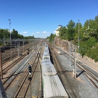 Photo taken at Linnunlaulun ylikulkusilta by Teemu A. on 6/4/2017