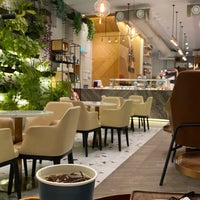 5/12/2024 tarihinde Abdul Lattifziyaretçi tarafından WOODS Café &amp;amp; Roastery | مقهى ومحمصة وودز'de çekilen fotoğraf