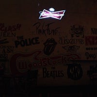 Foto tirada no(a) Woodstock Bar por Florencia d. em 4/19/2015
