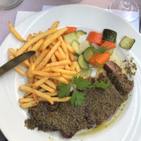 Photo taken at L&amp;#39;Entrecôte Couronnée by MohammeD on 8/7/2018