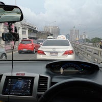 Photo taken at Khlong Tan Intersection Flyover by Piks 😑🔨😑🔨 \. on 4/26/2018
