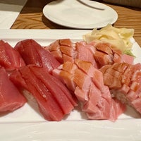 Foto scattata a Ohshima Japanese Cuisine da Susan P. il 12/15/2023