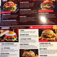 Photo taken at Red Robin Gourmet Burgers and Brews by Abdullah S. on 4/16/2019