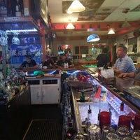 10/21/2017 tarihinde Mike P.ziyaretçi tarafından Lahaina Sports Bar'de çekilen fotoğraf