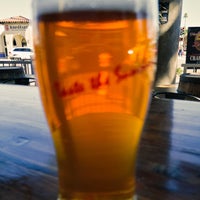 Photo taken at La Quinta Brewing Co. by Ben F. on 11/27/2021