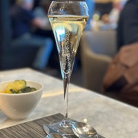 Photo taken at United Polaris Lounge by Kevin L. on 8/23/2023