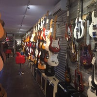 Photo taken at 30th Street Guitars by Jen S. on 2/6/2017