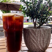 Photo taken at Star Coffee by Andreas R. on 8/9/2019
