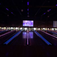 Photo taken at Pinsetter Bar &amp;amp; Bowl by Clifton S. on 7/21/2018
