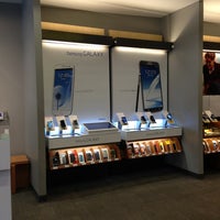 Photo taken at Sprint Store by LeO D. on 1/29/2013
