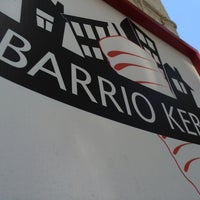 รูปภาพถ่ายที่ Barrio Kebab โดย Arturo A. เมื่อ 3/22/2014