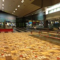 Photo taken at Singapore Airport Terminal 3 @ Rye Cain by Александр И. on 4/1/2013