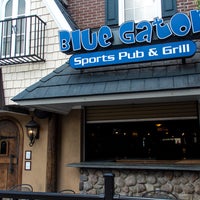Foto tirada no(a) Blue Gator Sports Pub &amp;amp; Grill por Blue Gator Sports Pub &amp;amp; Grill em 7/10/2018