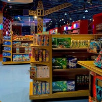 Foto scattata a Hamleys da دُون il 1/15/2021