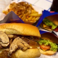 Photo taken at South West ( Burger &amp;amp; Fries ) by دُون on 1/4/2022