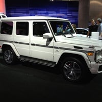 Photo taken at Mercedes Benz @ LA Auto Show by Oscar H. on 12/8/2012