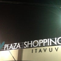 Снимок сделан в Plaza Shopping Itavuvu пользователем Rafael R. 10/5/2012