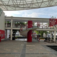 Photo taken at Universidad del Valle de México Campus Coyoacan by Fernando A. on 7/29/2022