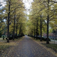 Photo taken at Honkanummen hautausmaa by Miika M. on 10/20/2012