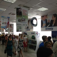 Photo taken at AMWAY ТОРГОВЫЙ ЦЕНТР by Сусанна Г. on 6/30/2013