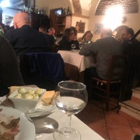 Photo taken at Le Mani in Pasta by Anel C. on 12/2/2018