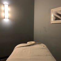 Photo taken at Massage Envy - Chicago Streeterville-River North by Justin S. on 3/27/2021