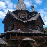 Photo taken at Церковь Николы из деревни Высокий остров by Max T. on 8/18/2013
