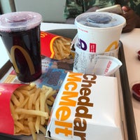 Photo taken at McDonald&amp;#39;s by Yanca P. on 10/31/2018