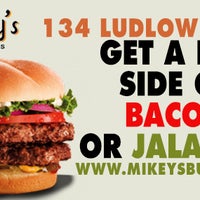 10/2/2013にMikey&amp;#39;s BurgerがMikey&amp;#39;s Burgerで撮った写真
