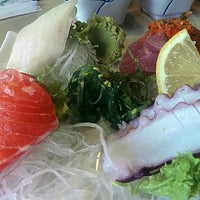 Photo taken at Sushi Monzta by Pang L. on 4/10/2014