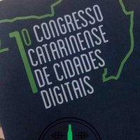 Photo prise au FIESC - Federação das Indústrias do Estado de Santa Catarina par @isadorabp le6/9/2016