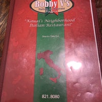 Photo taken at Bobby V&amp;#39;s Italian Restaurant Pizzeria by Kelly P. on 7/21/2022