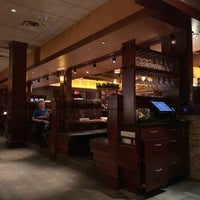 Photo taken at Seasons 52 by Emerson A. on 11/27/2018