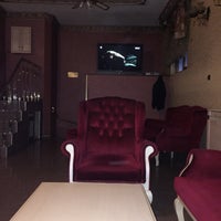 Photo taken at Ümit Pembe Köşk Hotel by Ekrem E. on 6/11/2018