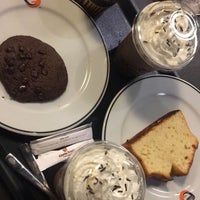 Photo taken at Gloria Jean&amp;#39;s Coffees by Seren A. on 11/5/2019