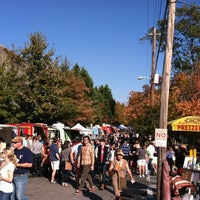 Photo taken at Cabbagetown Chomp &amp;amp; Stomp by Ang S. on 11/3/2012