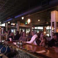 3/17/2018 tarihinde Will T.ziyaretçi tarafından Rudy&amp;#39;s Bar'de çekilen fotoğraf