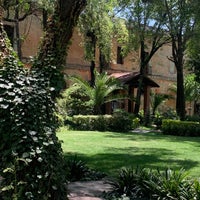 Foto diambil di Ex Hacienda San Pablo de Enmedio oleh Felipe C. pada 6/5/2022