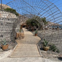 Photo taken at Yalos Santorini by H on 6/30/2023