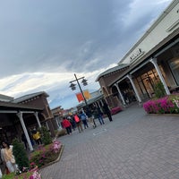 Photos At モンクレール 御殿場プレミアムアウトレット Outlet Store In 御殿場市