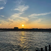 Das Foto wurde bei Galveston Island Historic Pleasure Pier von AS am 7/31/2023 aufgenommen