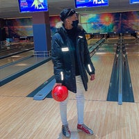 Photo taken at Gulliver Bowling by AS AS AS on 11/25/2021