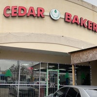 Review Cedars Bakery