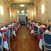 Photo taken at Hotel Grand&amp;#39; Italia &amp;quot;Residenza d&amp;#39;Epoca&amp;quot; Padova by Hotel G. on 5/11/2013