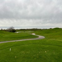 Foto tirada no(a) Golf National por Andy M. em 4/5/2024