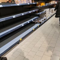 Foto tirada no(a) Kaufland por Kahani em 2/29/2020